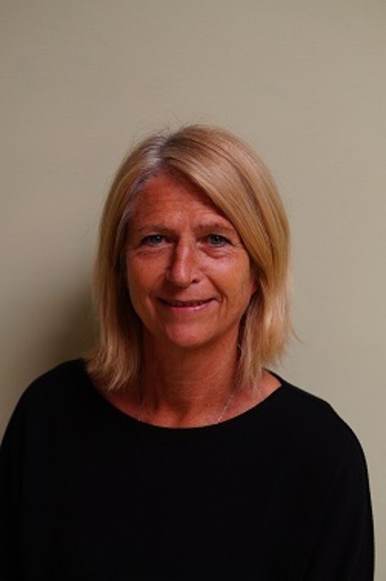 Anneke Mourits